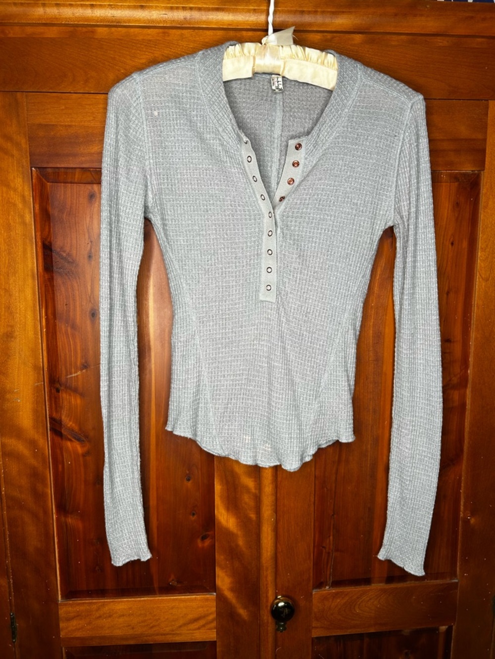 Intimately by Free People One of the Girls Long Sleeve Gray Waffle Knit Henley
